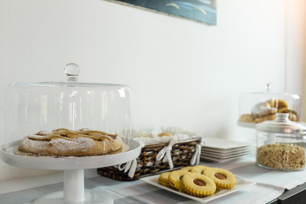 Corte Livia Room & Breakfast Forli Bagian luar foto