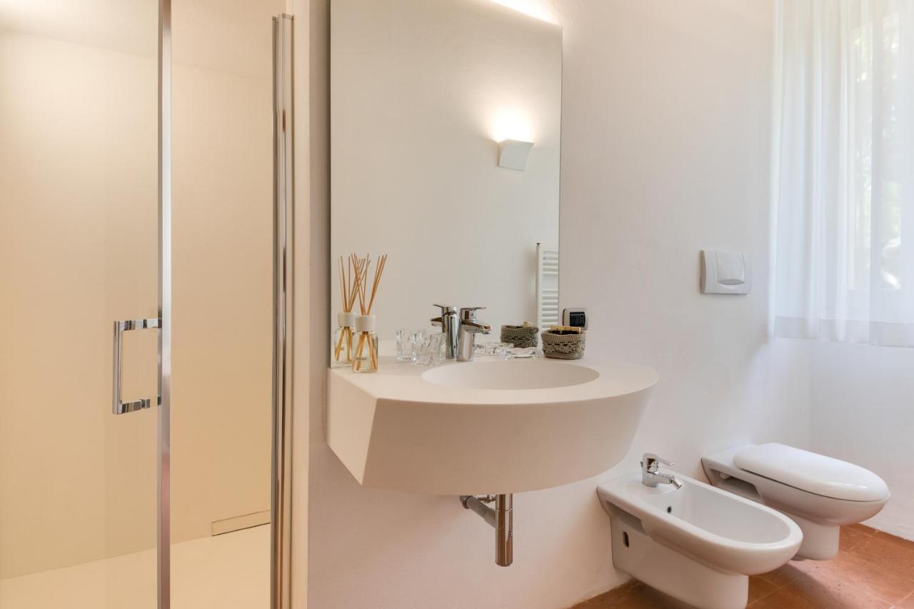 Corte Livia Room & Breakfast Forli Bagian luar foto